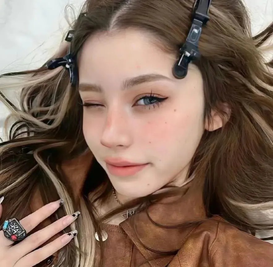 别眨眼